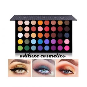 Beauty Treats Perfect Escape 16 Eyeshadows 4 Face Highlights (US)